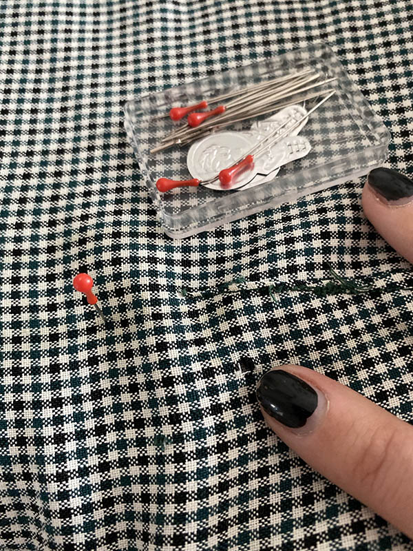 how to repair a hole without stitching