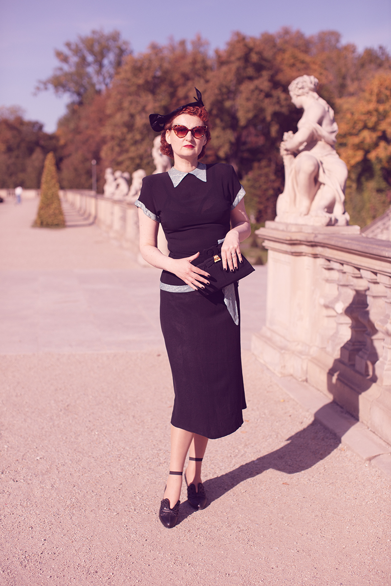 1940s evening wear. Vintage fashion blogger Dominique de Merteuil in true vintage evening wear.