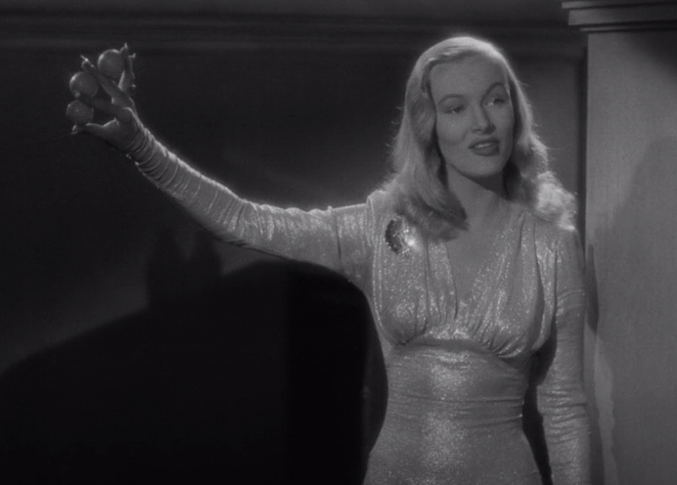 what women wore in the 1940s for evening out